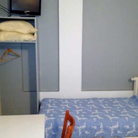 פריז Hotel Du Centre מראה חיצוני תמונה